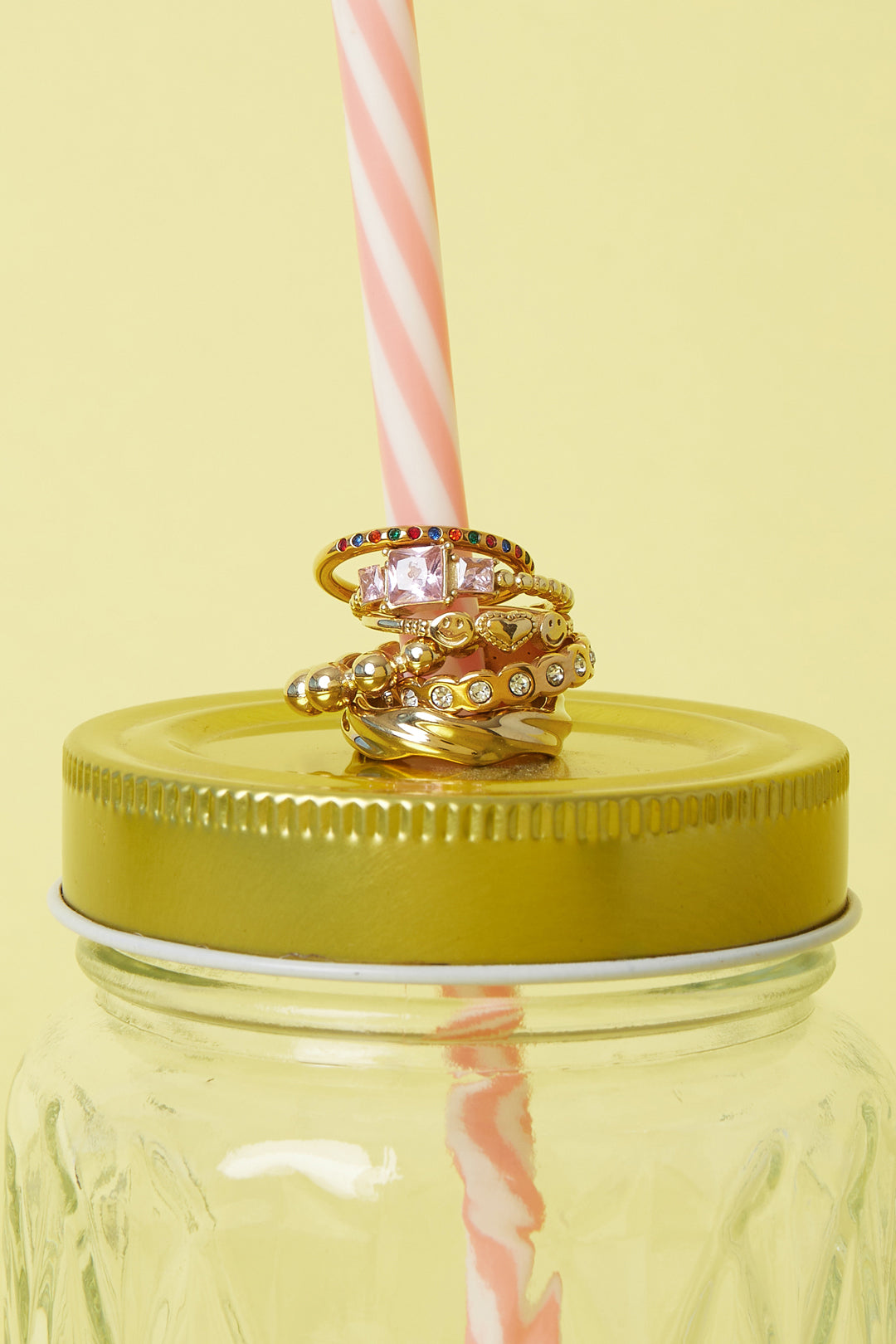 Ring with square stones